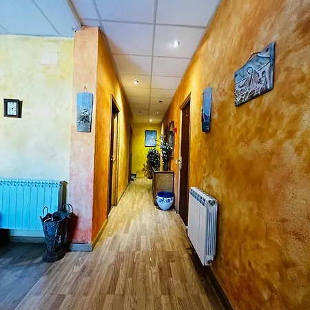 منزل ريفي La Milana La Robla